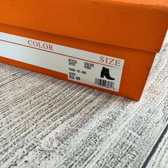 Miz Mooz Women's Distressed Kaycee Taupe Buckle Slouch Booties Size 40/(9/9.5) - Picture 8 of 10